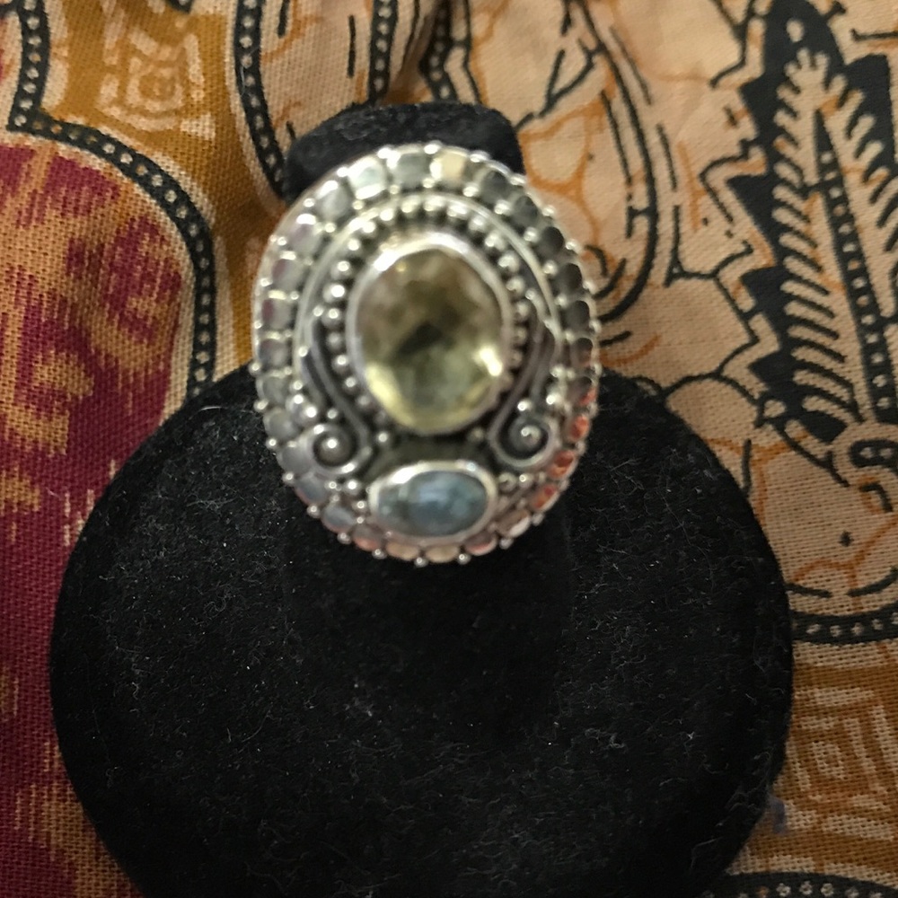 Ring